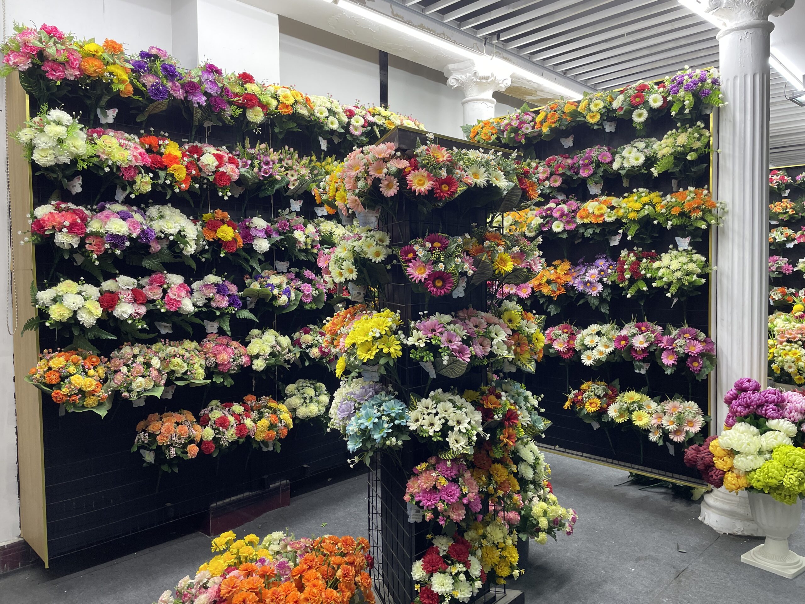 Hangyang 14 head Artificial Rose Bouquet