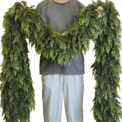 Hangyang high quality Artificial Christmas Garland Green Pine Garland for Mantel Wall Holiday Decor