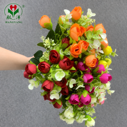 Hangyang Wholesale Artificial Rose Bud Bouquet